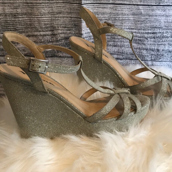 Silver wedges - Picture 1 of 4